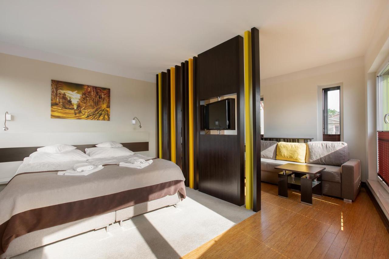 Villa Buki Pokoje & Spa Jastrzębia Góra Екстериор снимка