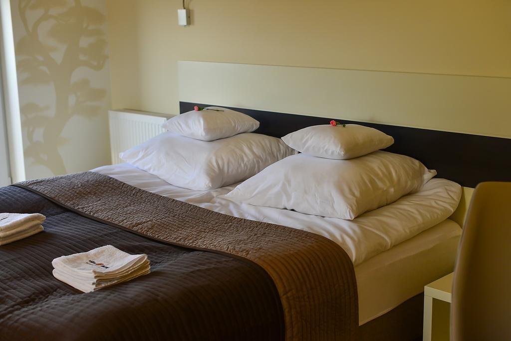 Villa Buki Pokoje & Spa Jastrzębia Góra Стая снимка
